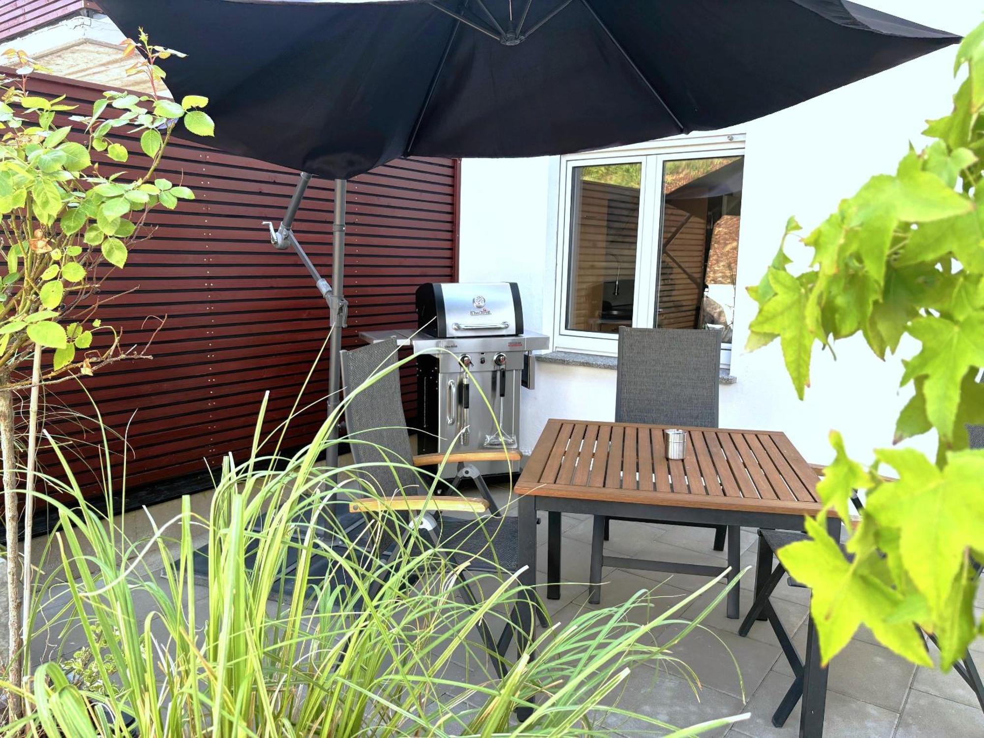 Hallgarten Rebe 11 Oestrich-Winkel Luaran gambar